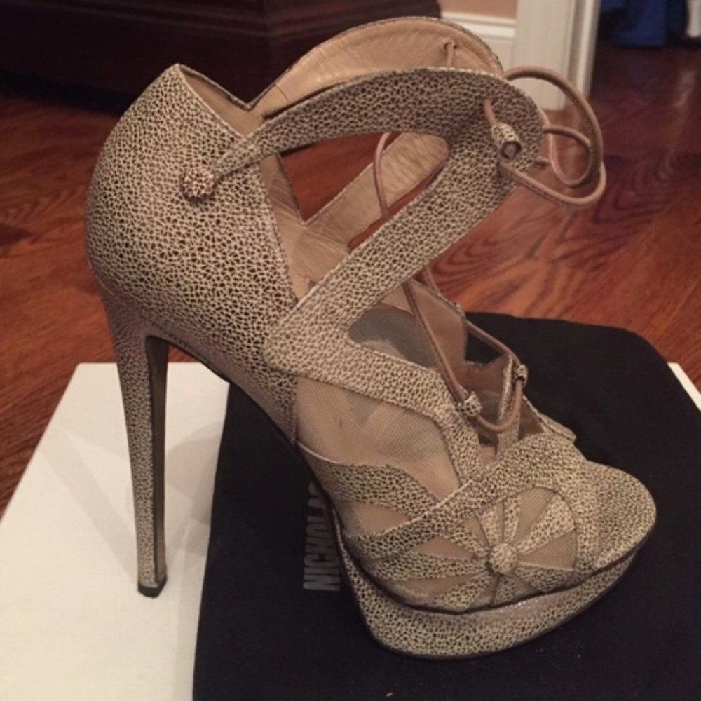 New Nicholas Kirkwood Carrie Bradshaw SATC platform lace up mesh cutout heels - Picture 2 of 5